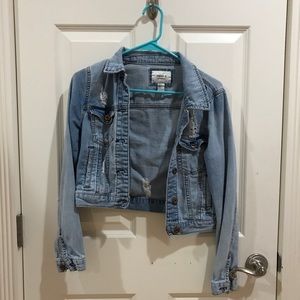 cropped distressed denim jacket